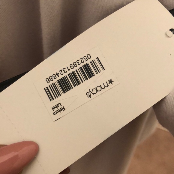 White Sweater - Picture 7 of 8